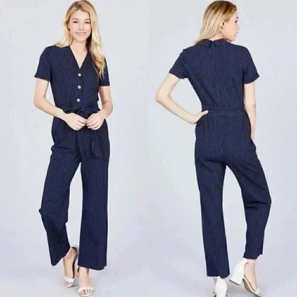 LAURA Classy Navy Jumpsuit - Picture 2 of 3